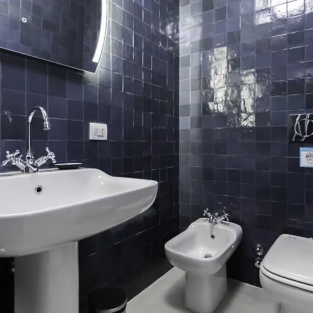 Italianway - Piazza Niccolo Tommaseo 2a