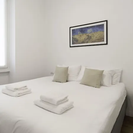 Italianway - Bandello 4&1 * ミラノ