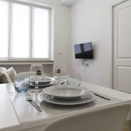 Italianway - Bandello 4&1 * ミラノ