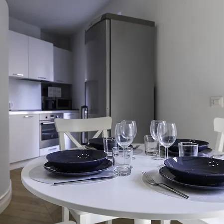 Italianway Easy - Meravigli 18 *