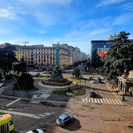 Casa Storica Piazza 5 Giornate Milánó