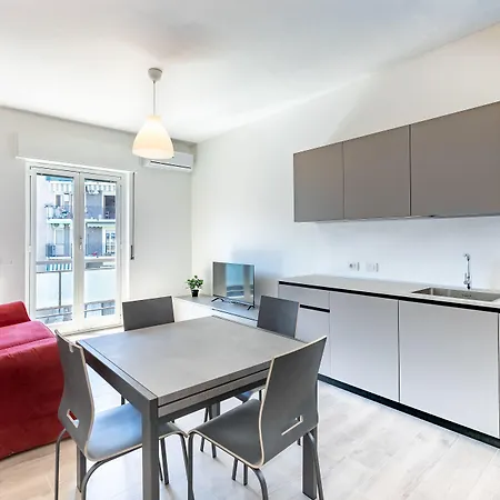 Alessia's Flat - 3 *