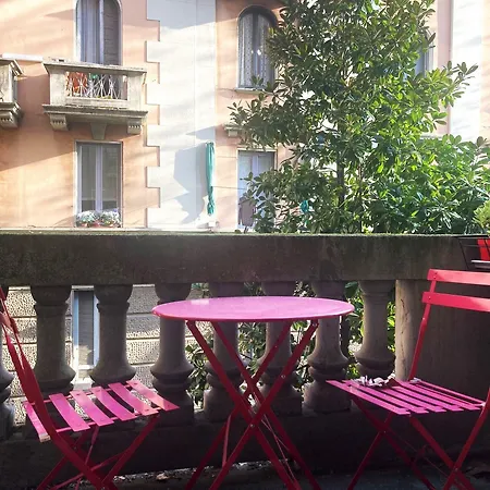 Monviso 35 , Cozy Apartamento