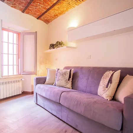 Bnbutler - Alfieri, 15 - Vecchie Atmosfere Daire *