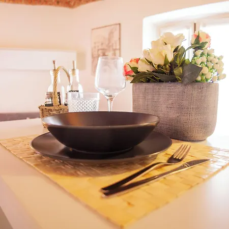 Bnbutler - Alfieri, 15 - Vecchie Atmosfere * ميلان