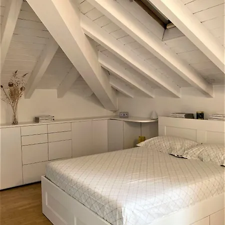 Luminoso Appartamentino Apartment *