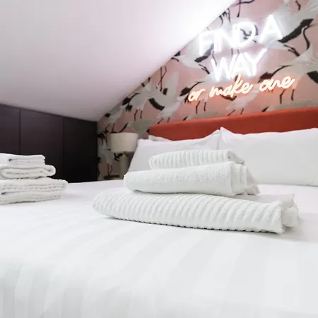 Italianway - Corso Venezia 7 *