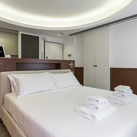 Italianway Collection - Corso Venezia 7 Apartment *