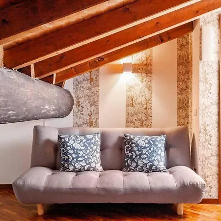 Vakantiehuis Design With Parking Navigli Area *