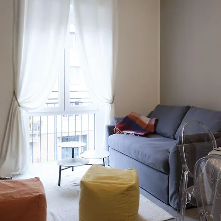 Sugar Ribbon Apartment