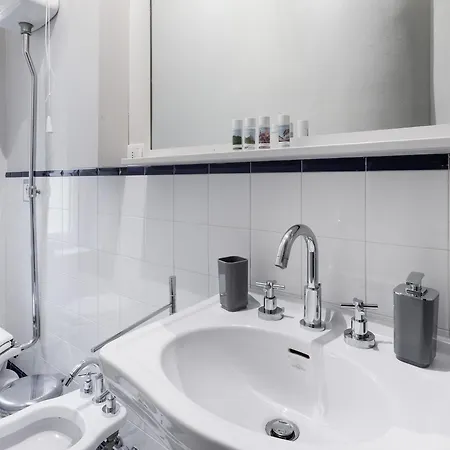 Italianway Easy - Farini 2 Daire Milano