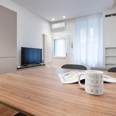 Italianway Easy - Farini 2 Appartement