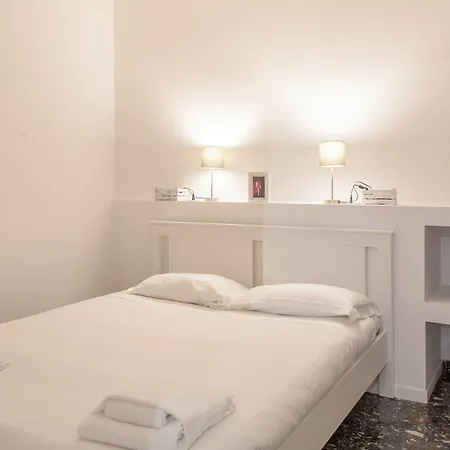 Italianway - Vigevano 13 * Milan