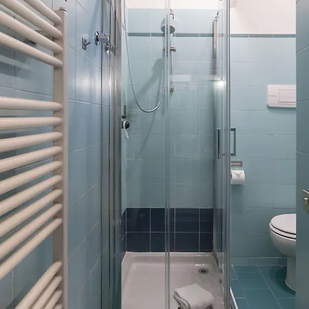 Italianway Easy - Massarani 5 Daire Milano