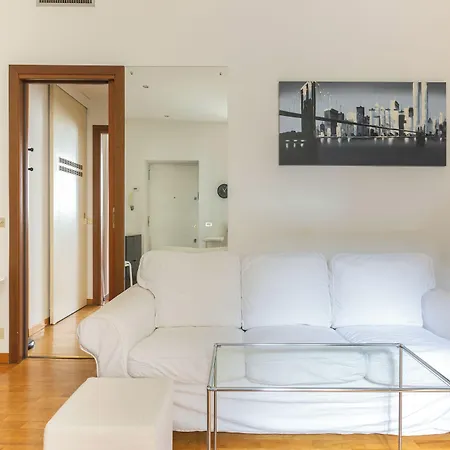 Bnbutler - Marghera - Luminoso Bilocale In Edificio Stile Vecchia Lejlighed