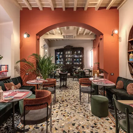 Santa Marta Hotel
