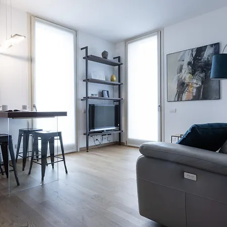 Italianway - Albani 20 Daire *