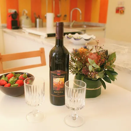 Farini 6 Apartamento *