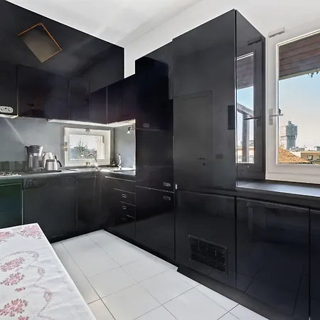 Terrace Penthouse With Duomo View Milan
