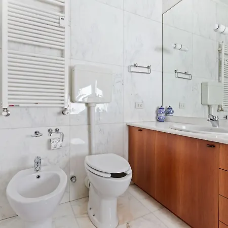 Terrace Penthouse With Duomo View * Milan