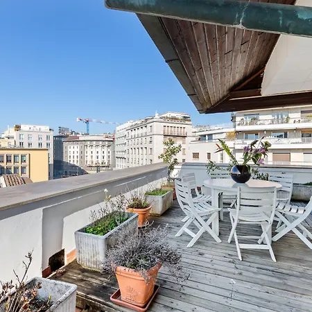 Apartment Terrace Penthouse With Duomo View