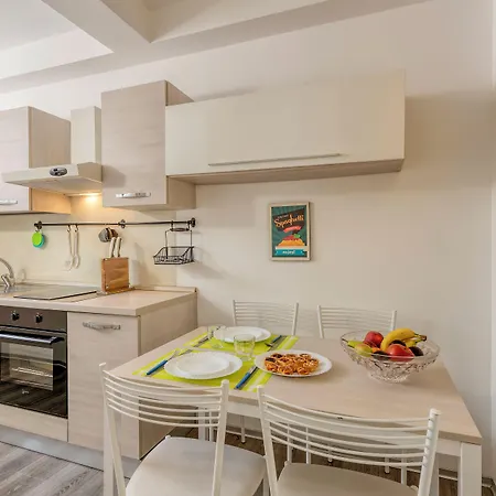 Bnbutler - Archimede 53 - Bright Apartment *