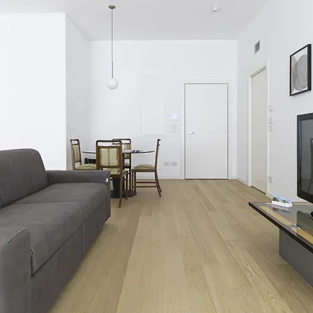 Hotell Italianway - Petrella 4 *