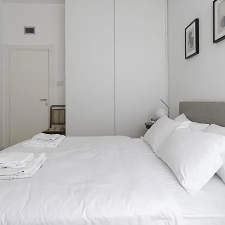 فندق Italianway - Petrella 4 *