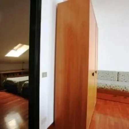 Odescalchi 4* Milánó