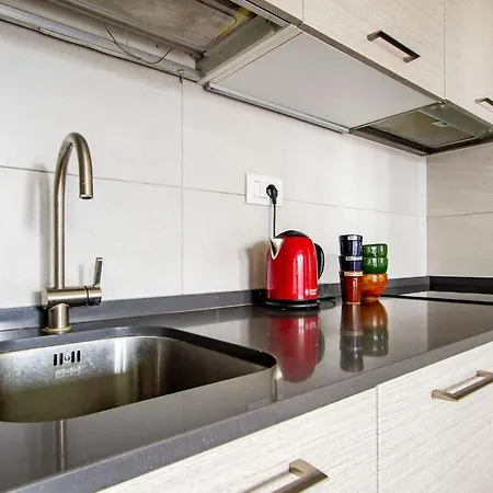 Amazing View Exclusive 9th Floor Дом отдыха Милан