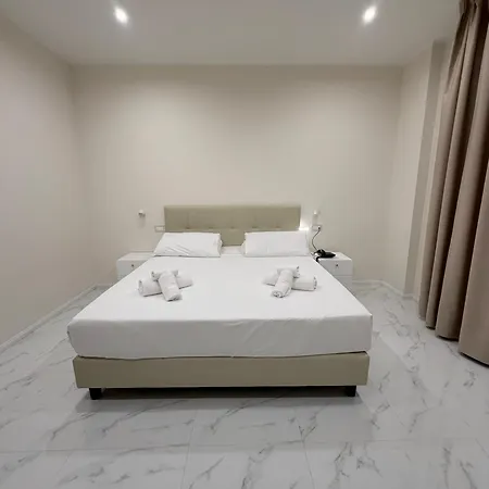 Margot Hotel