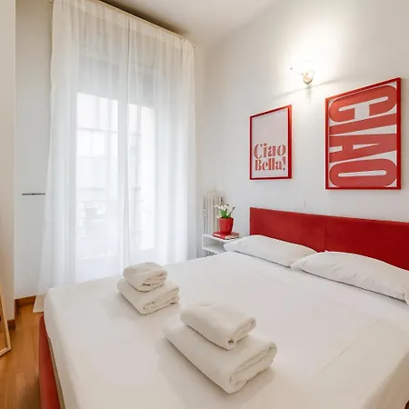 The Boutique - Spacious With Balcony - M3 Repubblica 2 Stops To Montenapoleone Duomo , 1 Stop To Station - Center Apartamento Milán