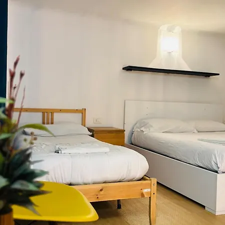 Apartment Parcheggio & Metro M2 - Duomo E Navigli - Wifi & Ac *