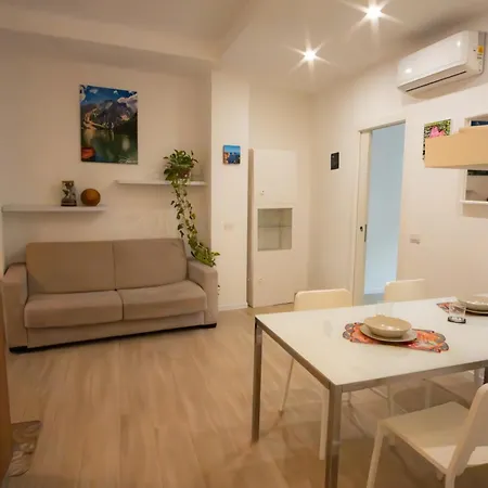 Gioiapartment - Scalo Romana Villaggio Apartman Milánó