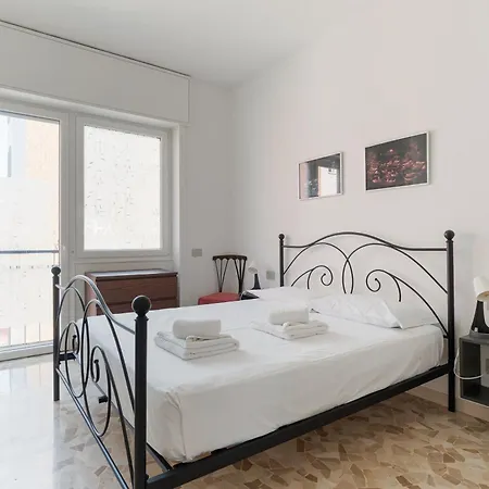 Guesthost - Bright Near Mm1 Turro Milano