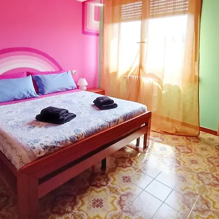 Yellow Submarine דירה *