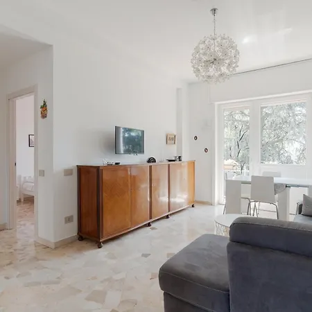 Guesthost - Bright Near Mm1 Turro Appartement Milan