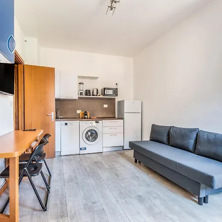 Navigli Via Pavia 4 Pax -wifi * מילאנו