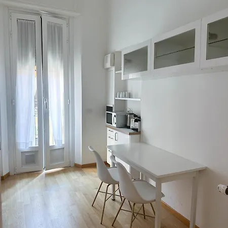 Oasis Of Design And Comfort With Terrace מילאנו