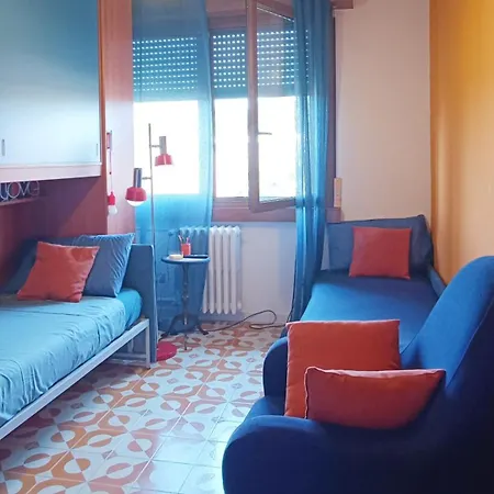 Daire Yellow Submarine