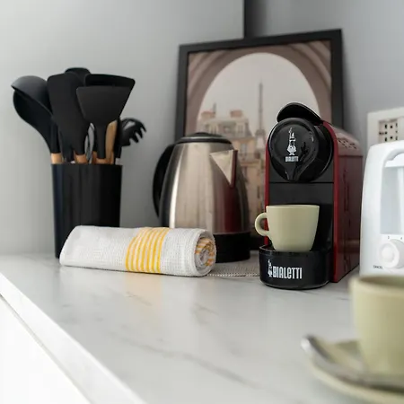 Baroni B - Free Private Parking And A-c