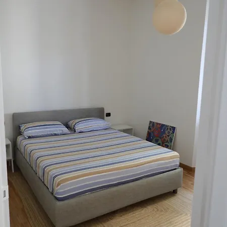 Hostmate - - Robbia - Citylife ميلان