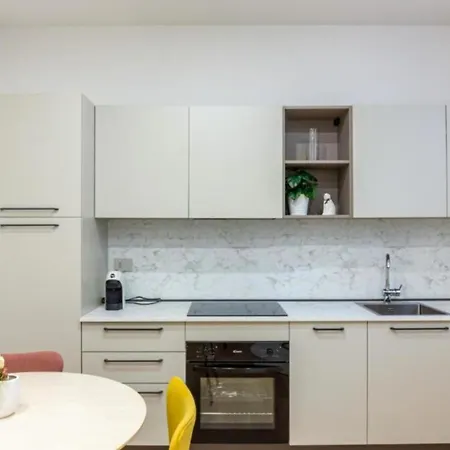 Appartamento Casati Station Metro M1, M2, M3 Milano