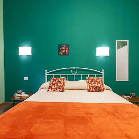 Bilocale Moderno Isola-garibaldi, 4 Posti, Wifi Veloce, Metro A 2 Minuti Apartmán *