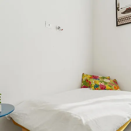 Baroni B - Free Private Parking And A-c Apartmán