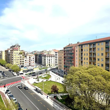 M4 Center - Design Washington - Self Check In - Wifi - Balcony - Ac - Milanoflats * Μιλάνο