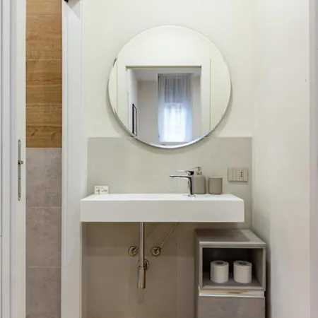 Casati Station Metro M1, M2, M3 Appartement