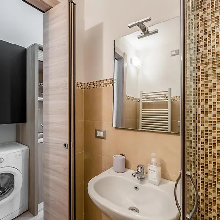 Cozy In The Heart Of Navigli - 10min Duomo Apartmán Milán