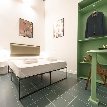 Rrrapido In Brera - Via Mercato *