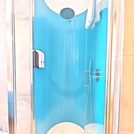 M4 Center - Design Washington - Self Check In - Wifi - Balcony - Ac - Milanoflats Διαμέρισμα